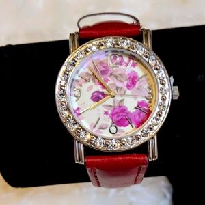Quartz flower watch